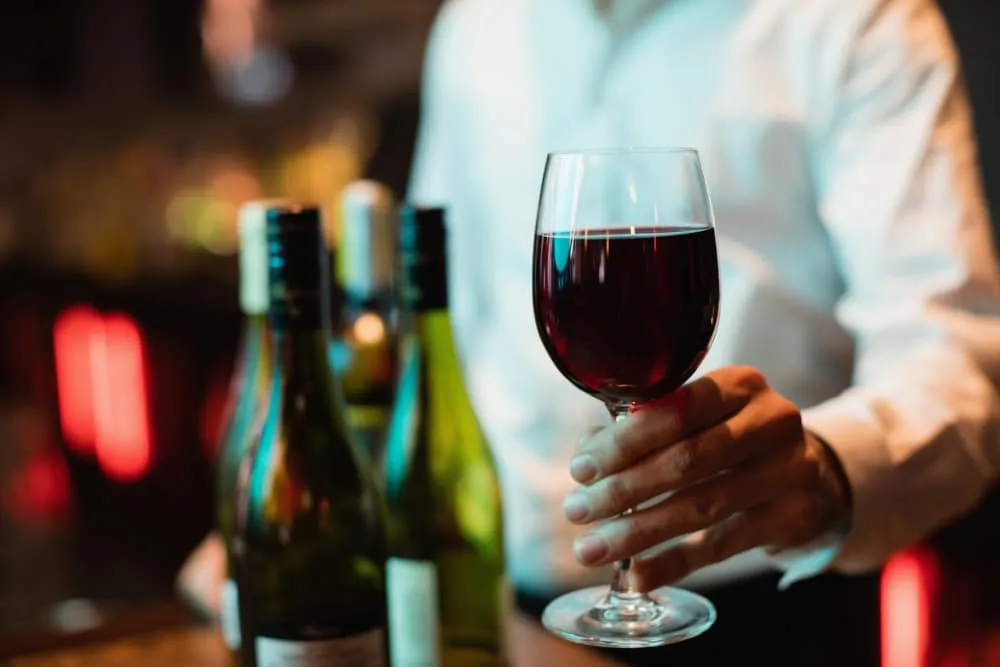 Comment investir dans le vin avec une bonne rentabilité?