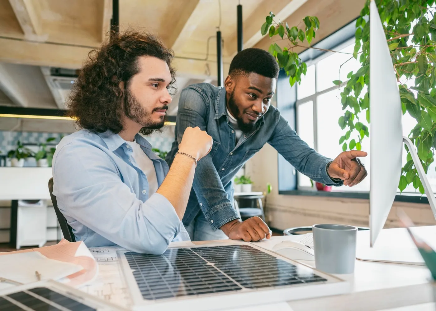 L’énergie solaire en entreprise : un investissement durable pour des rendements assurés